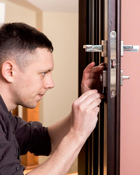 : Professional Locksmith For Commercial And Residential Locksmith Services in Miami, FL